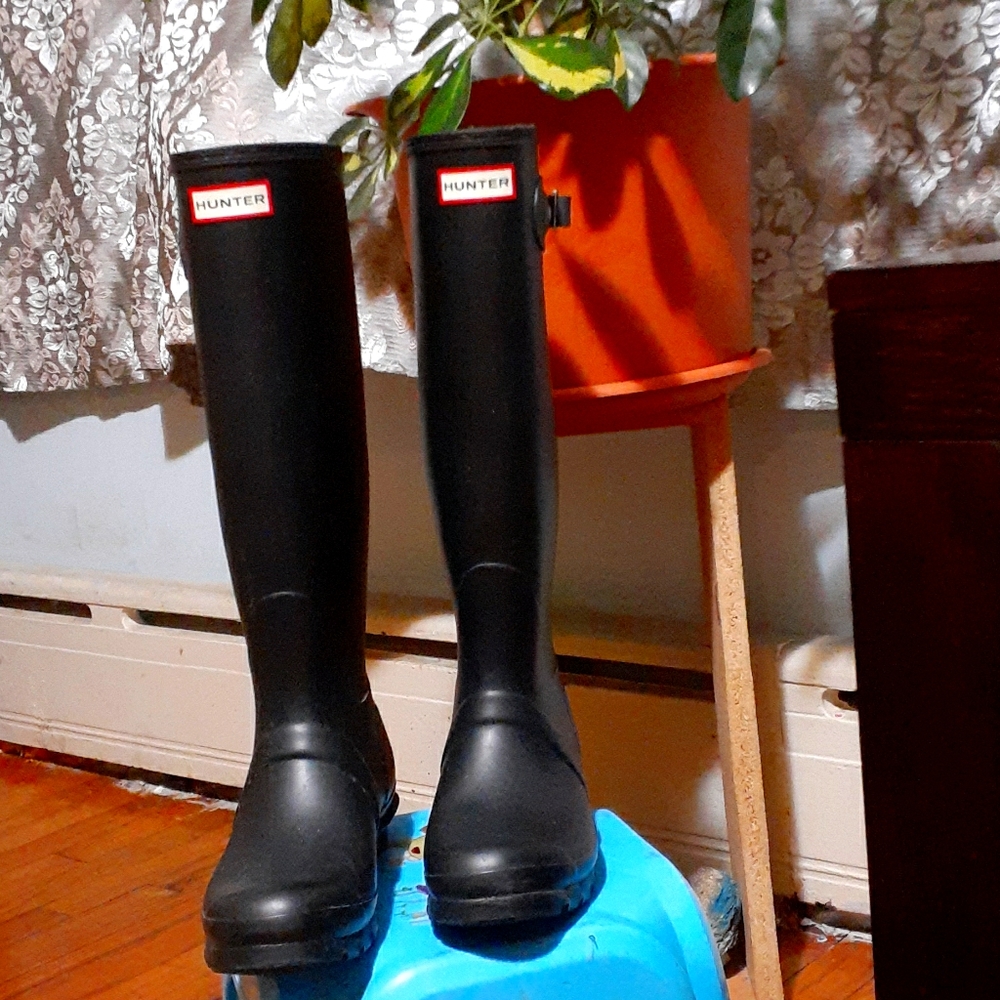 HUNTER RAIN BOOTS🌧